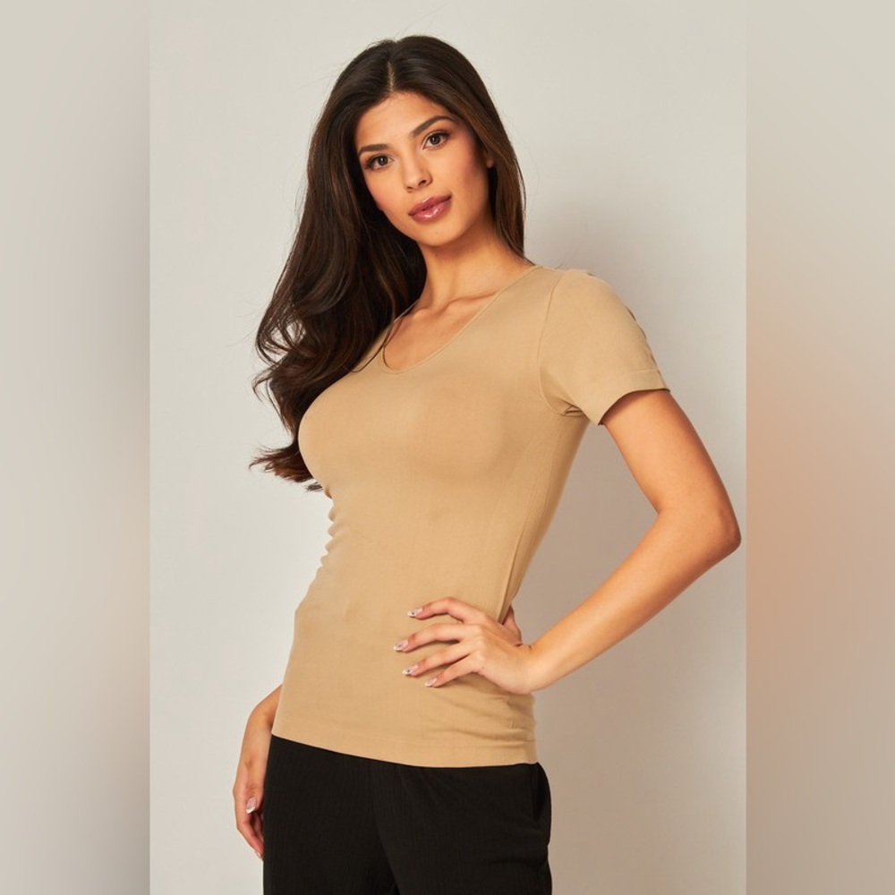 #30 Simply Solid Short Sleeve Top